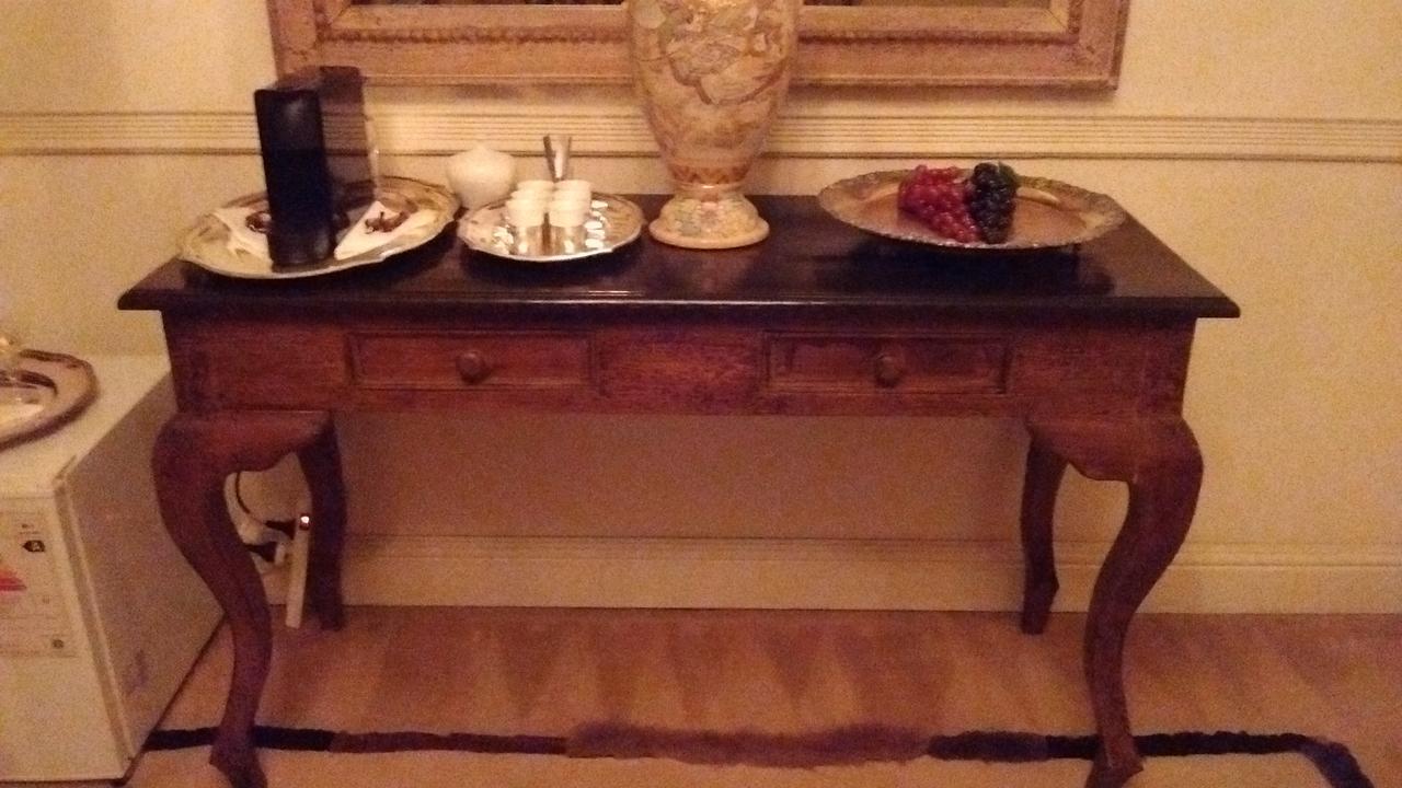 La Casona De Grace Bed and Breakfast Olivos Esterno foto