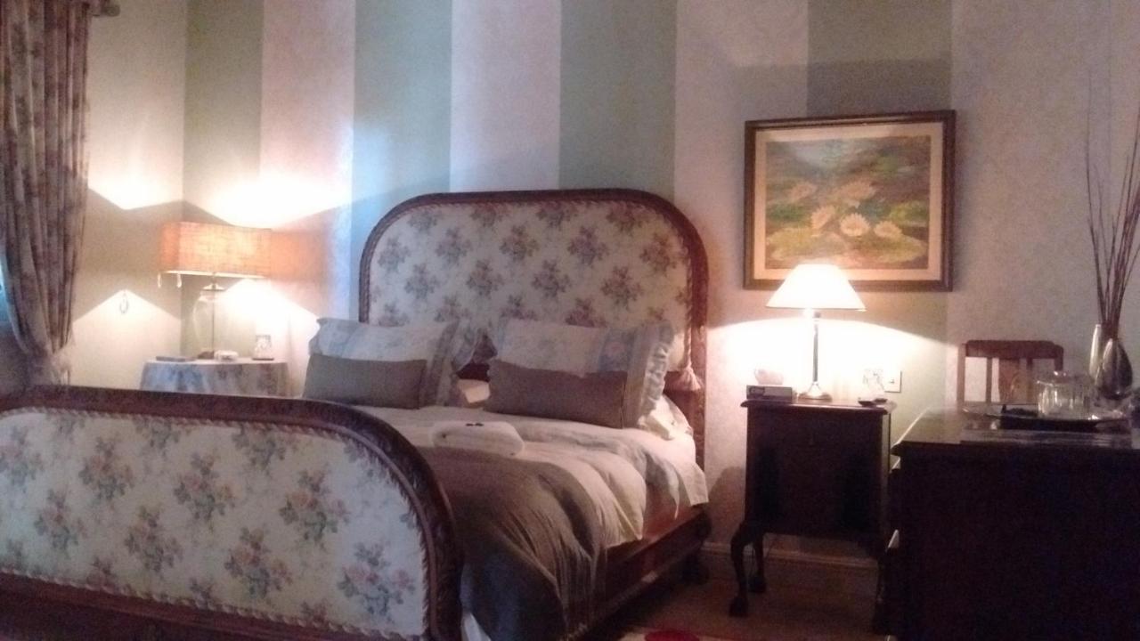 La Casona De Grace Bed and Breakfast Olivos Esterno foto