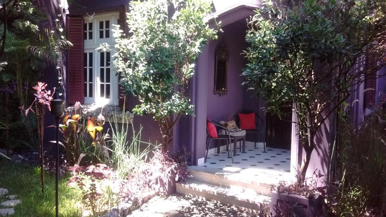 La Casona De Grace Bed and Breakfast Olivos Esterno foto