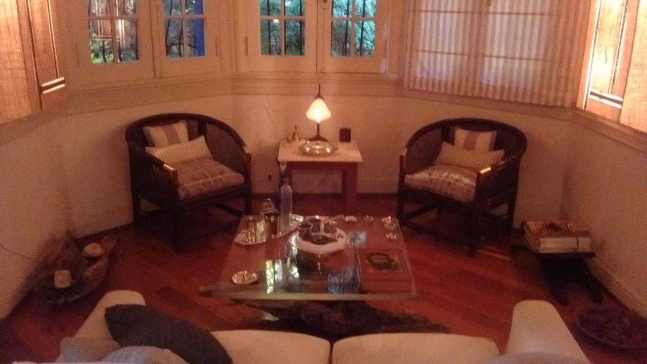 La Casona De Grace Bed and Breakfast Olivos Esterno foto